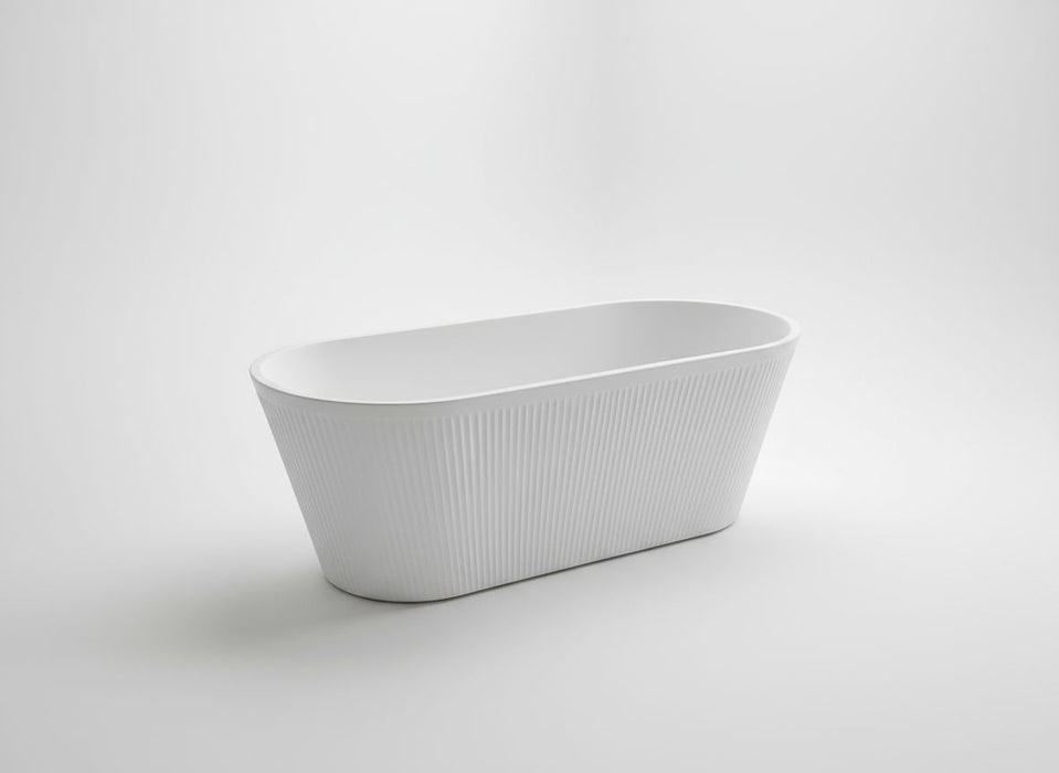 Rounded Free Standing Bath 1700