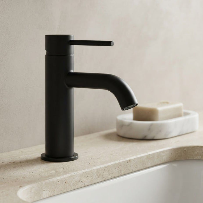 Arluno Short Basin Mixer Matte Black